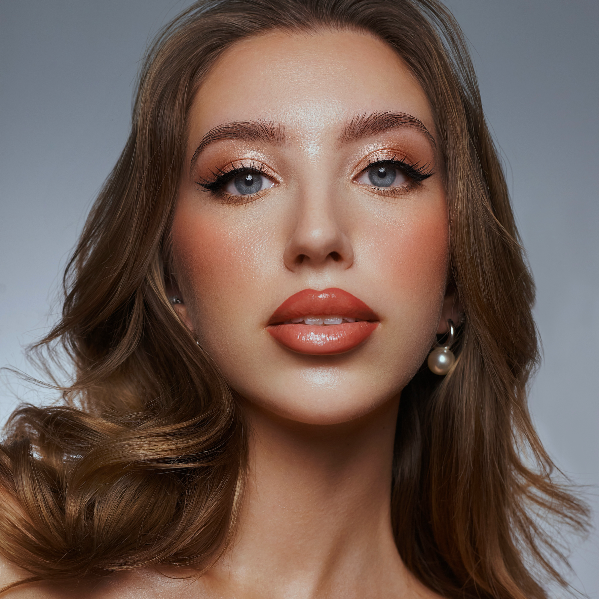 laszloliliana cover photo